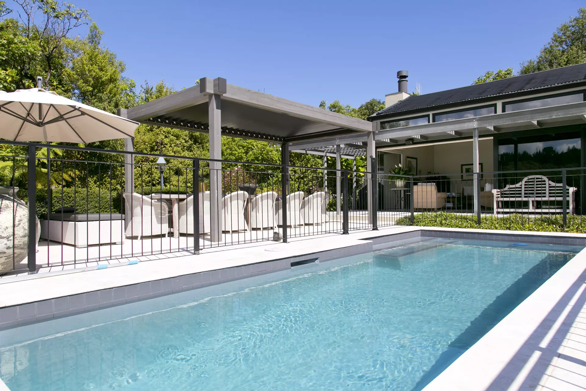 point-villa-luxury-accommodation-taupo