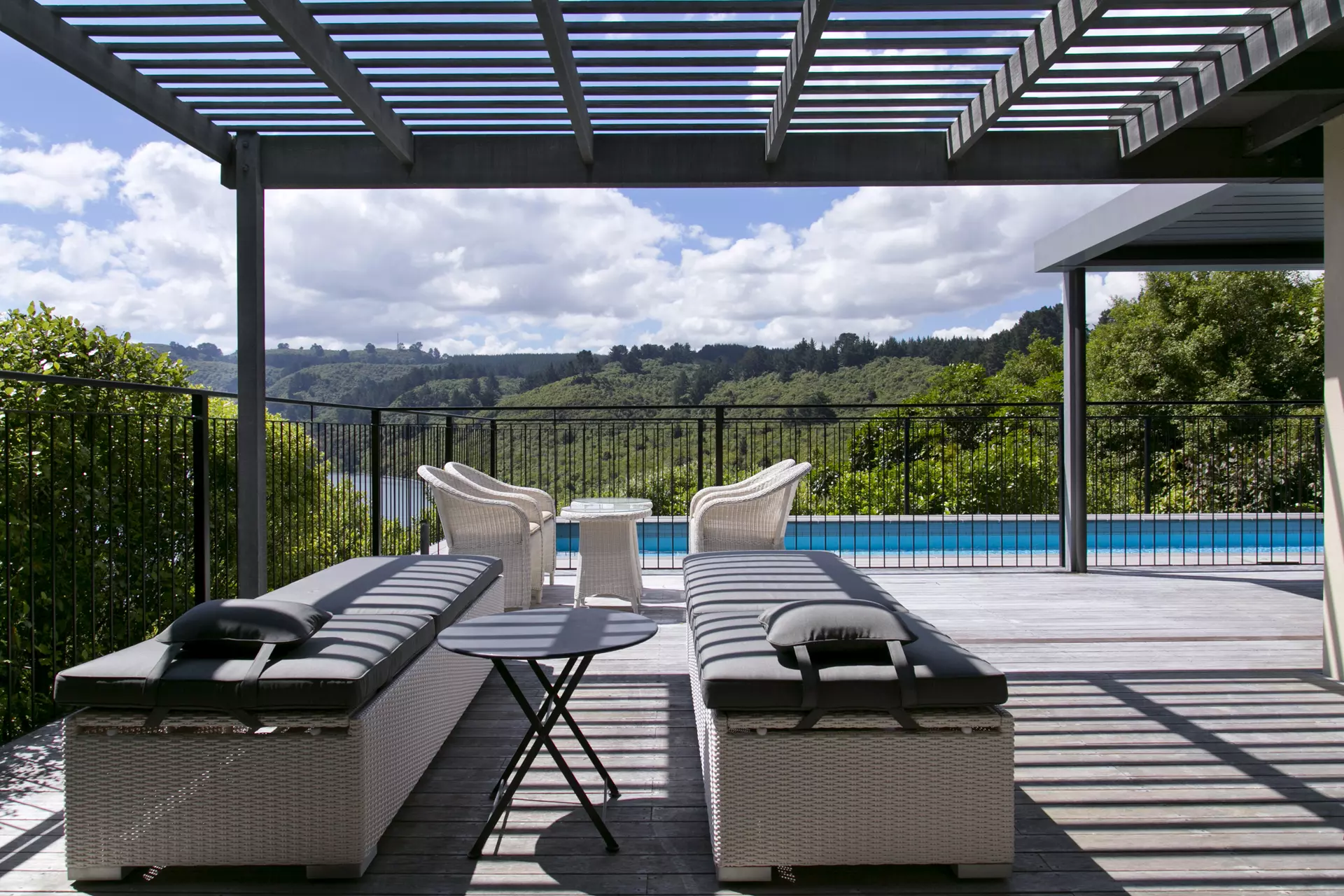 point-villa-luxury-accommodation-taupo