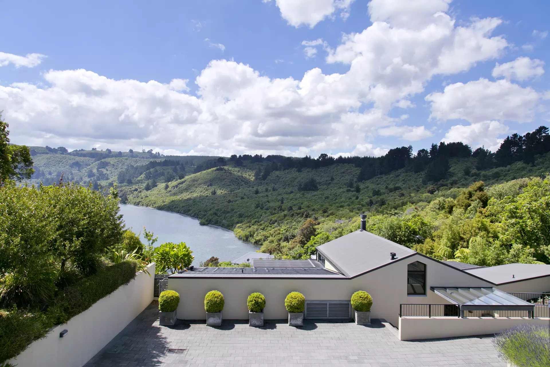 point-villa-luxury-accommodation-taupo