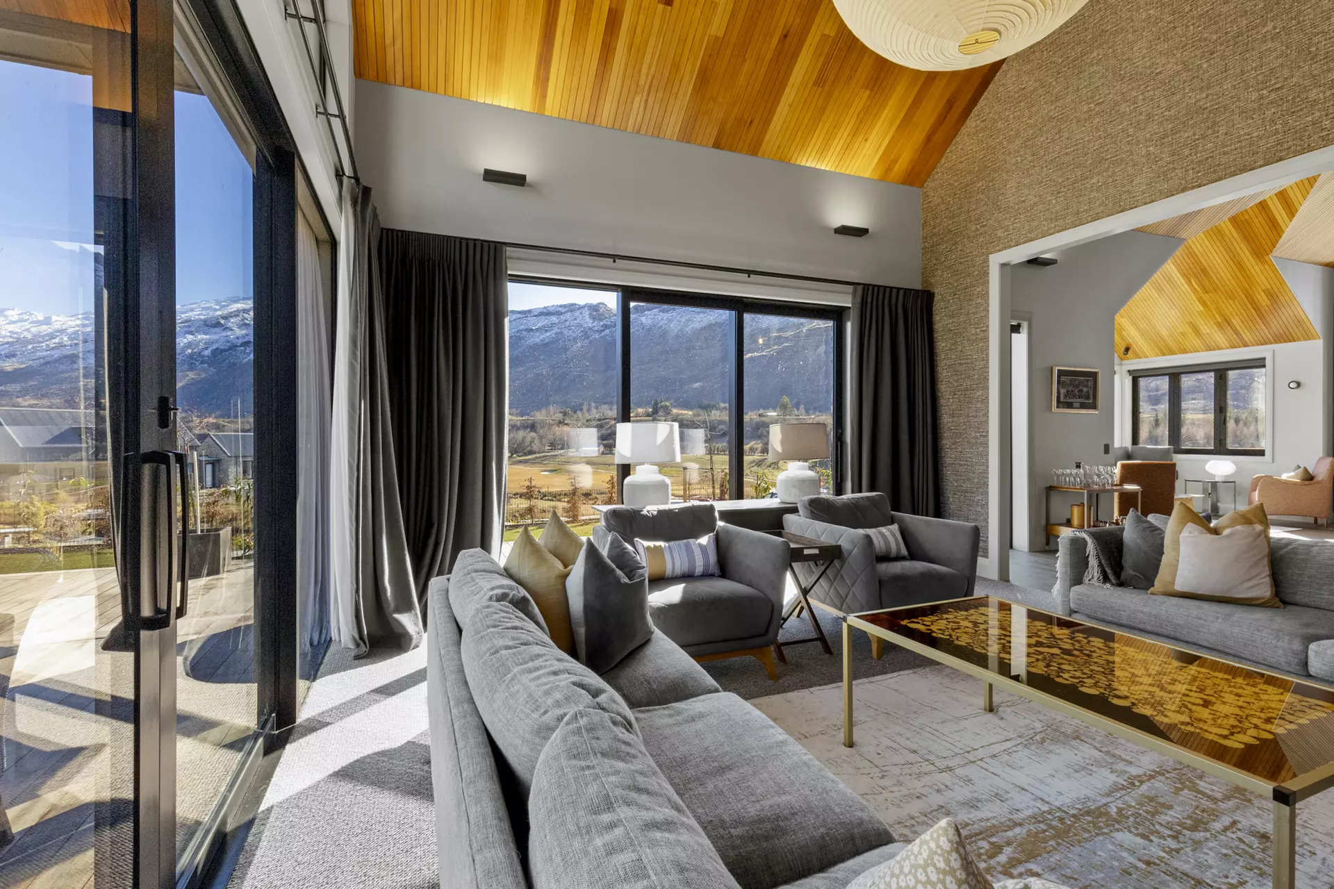 3-barley-court-luxury-accommodation-queenstown