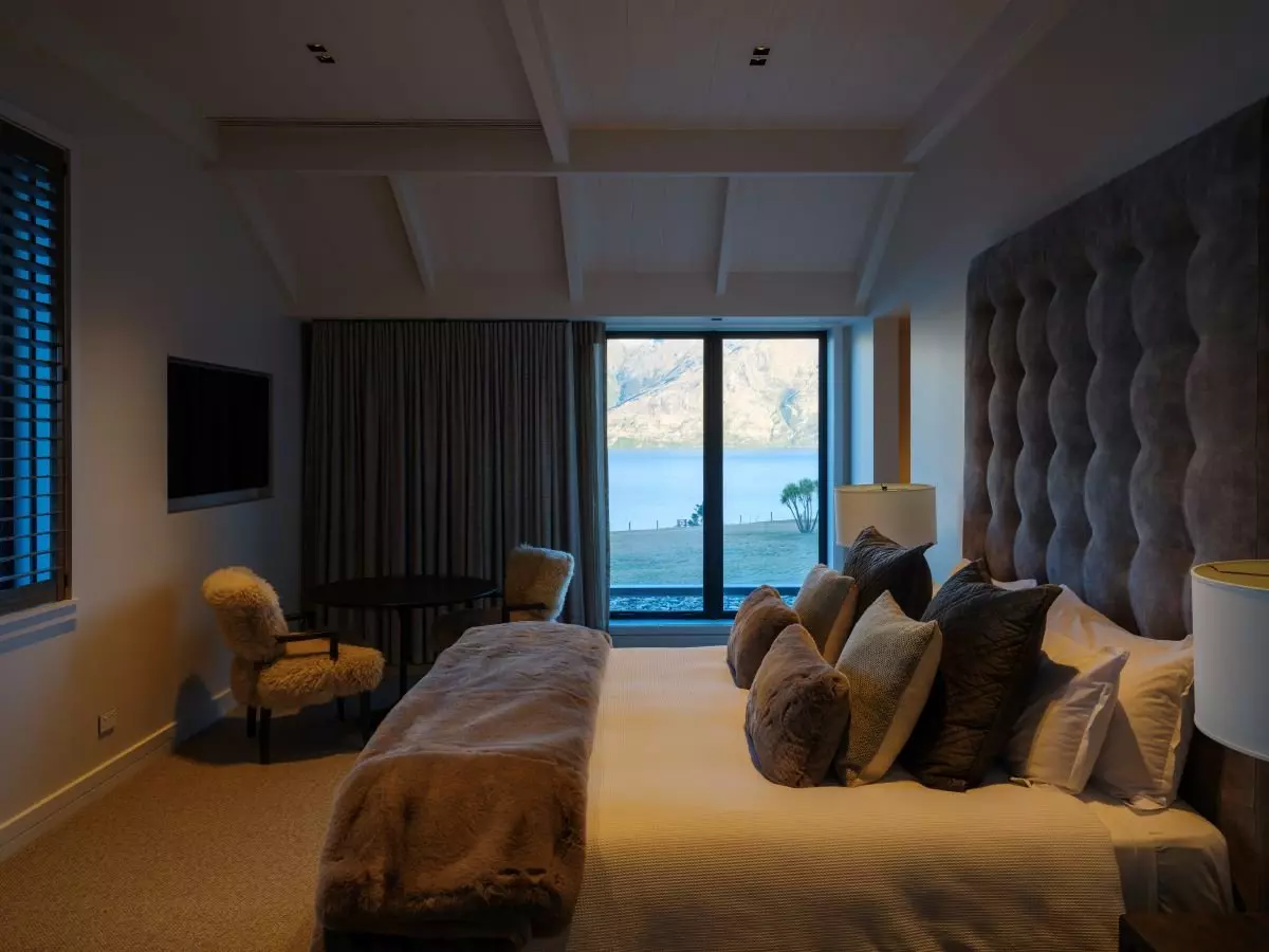 drift-bay-luxury-villa-queenstown