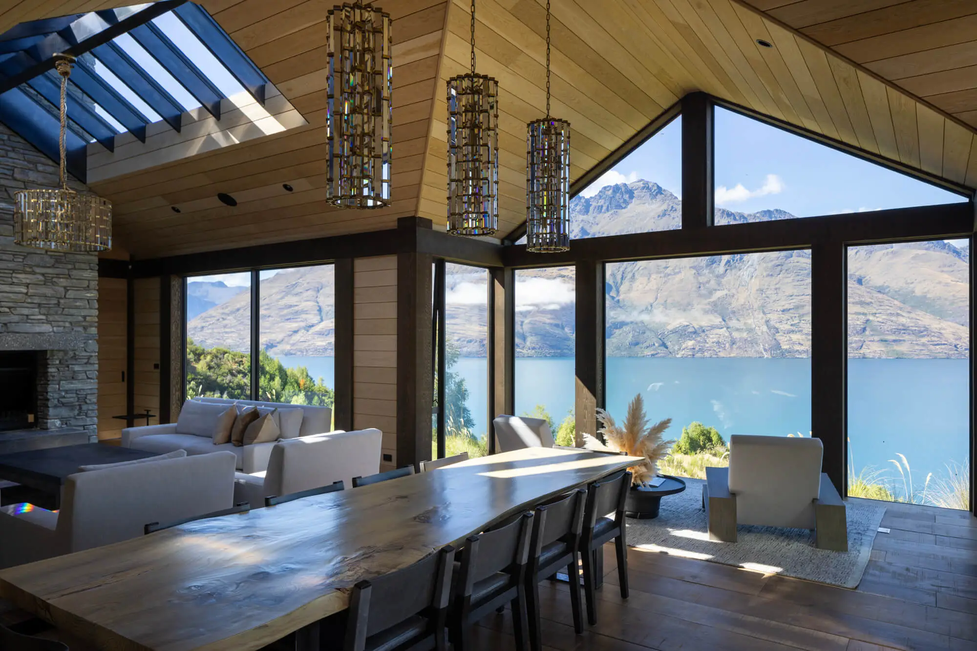 luxury-queenstown-accommodation-hawks-nest-villa