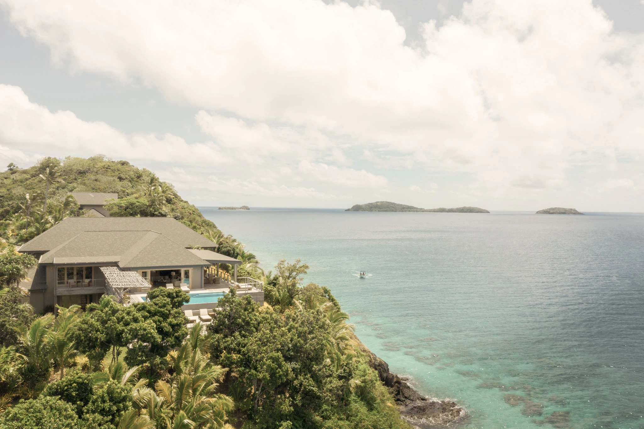 kokomo-private-island-luxury-resort-fiji