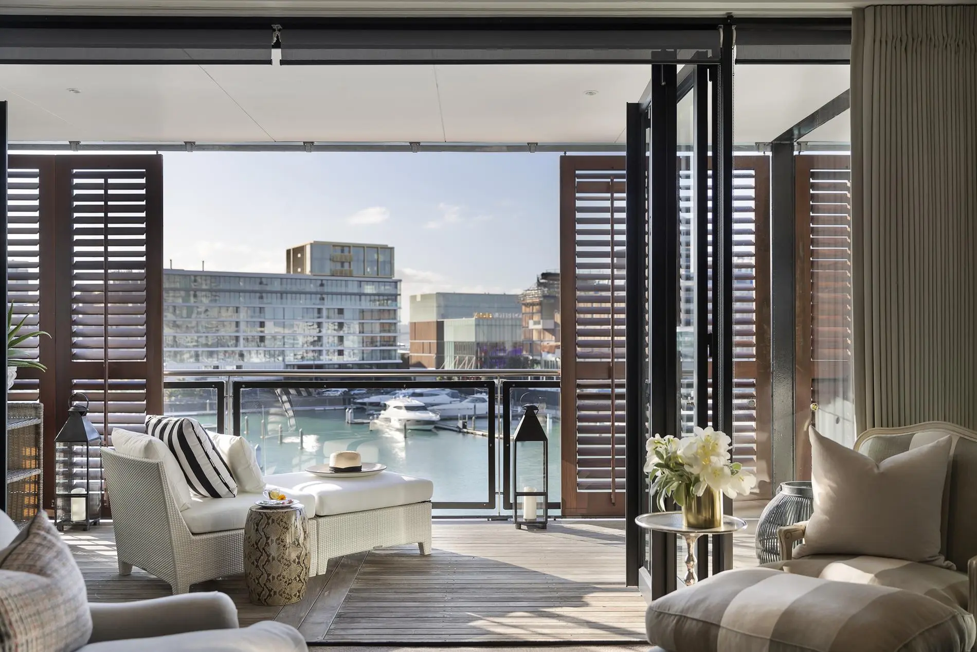 luxury-accommodation-auckland-viaduct