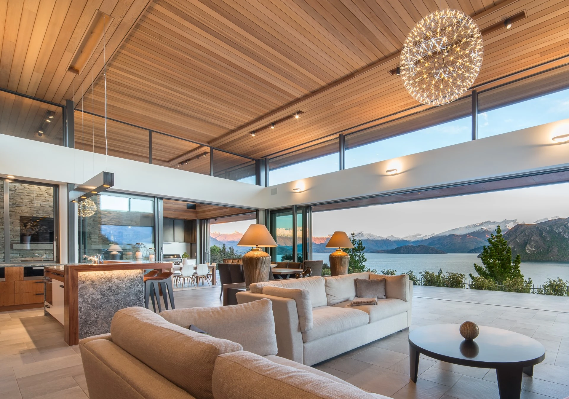 the-dacha-luxury-private-villa-wanaka