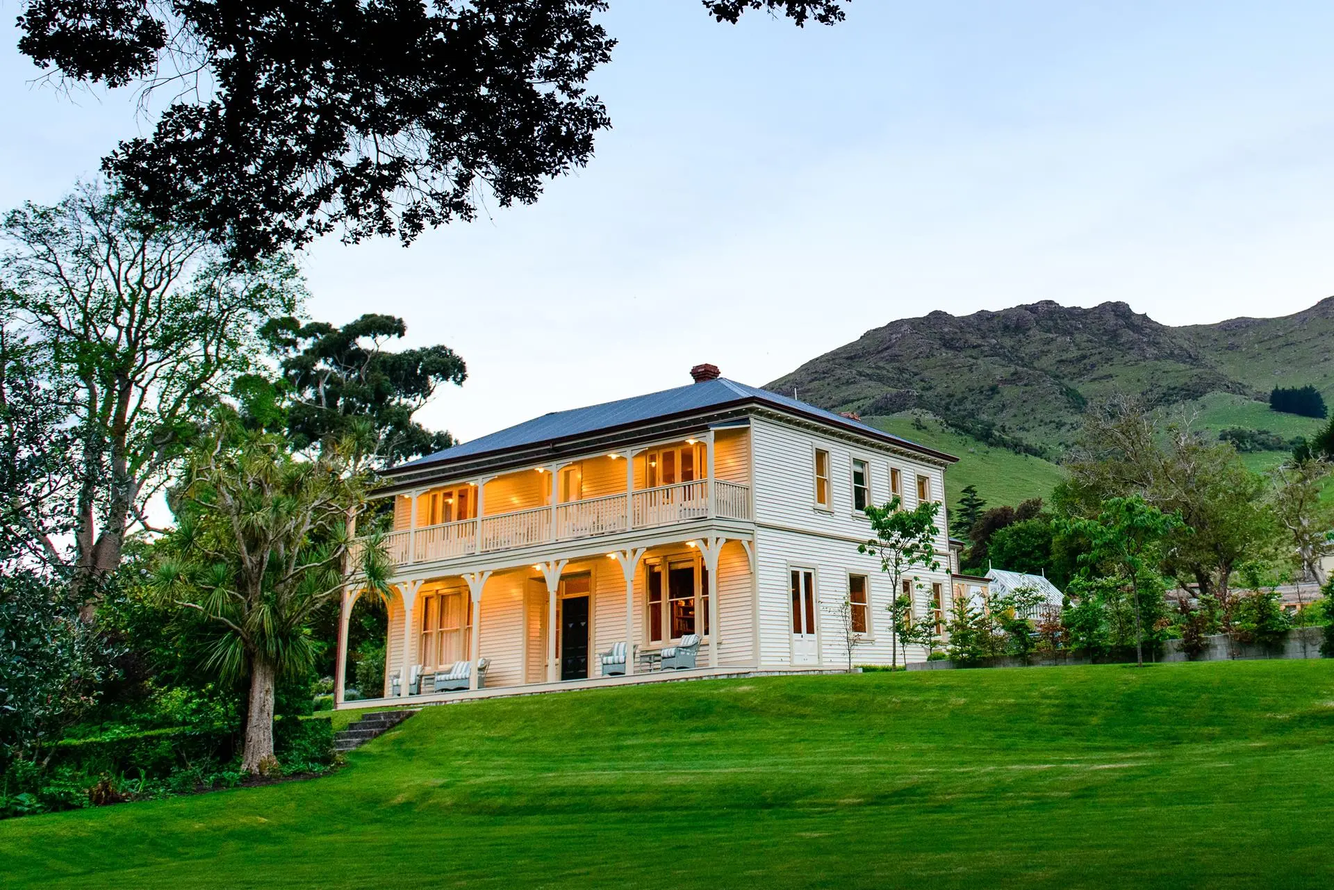 luxury-accommodation-christchurch-annandale