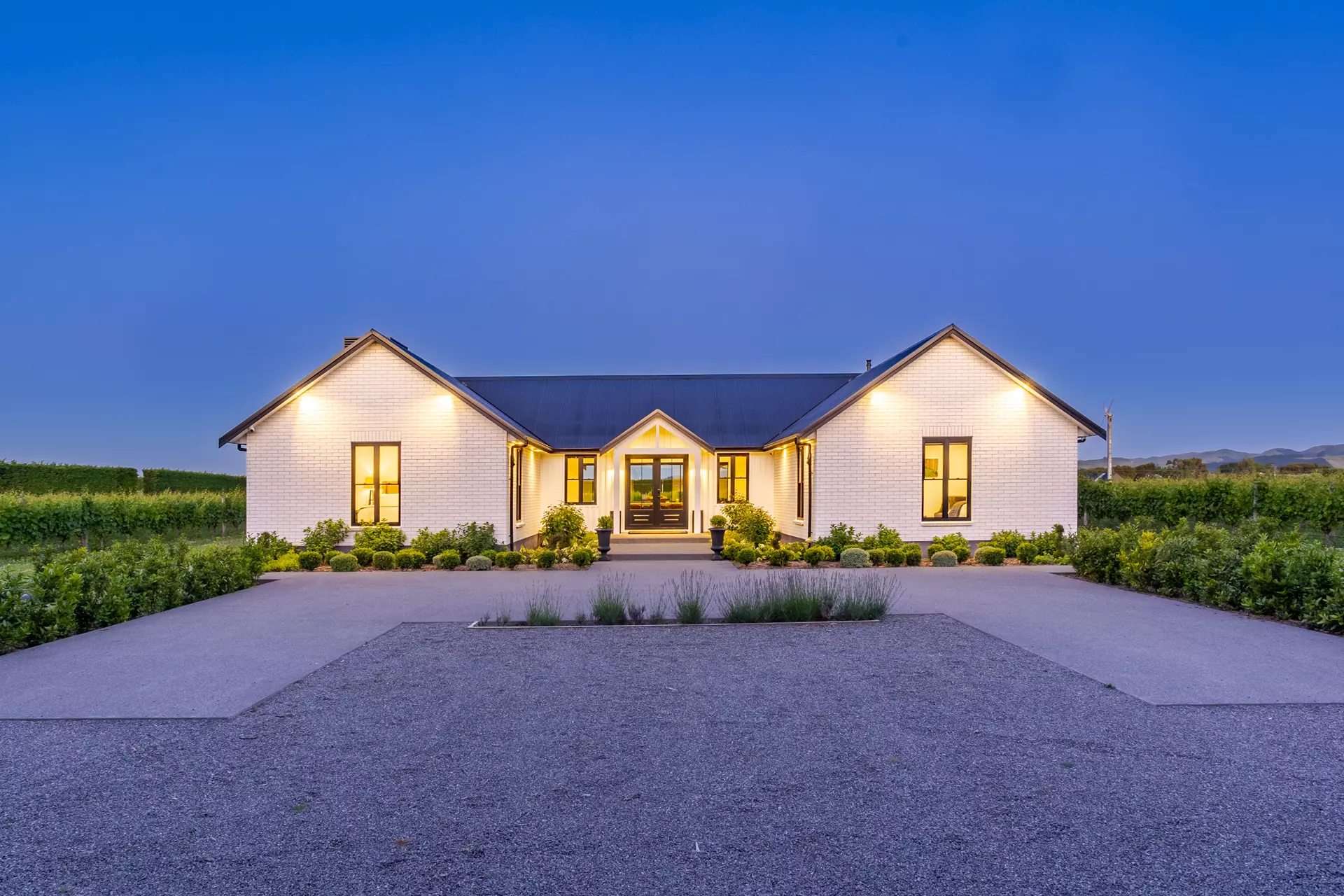 luxury-accommodation-martinborough